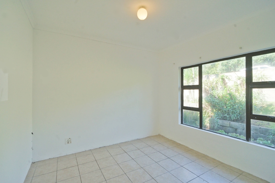 6 Bedroom Property for Sale in Kaysers Beach Eastern Cape